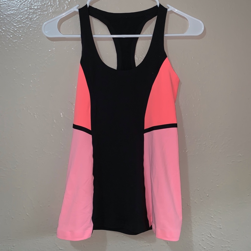 Lululemon tank top
